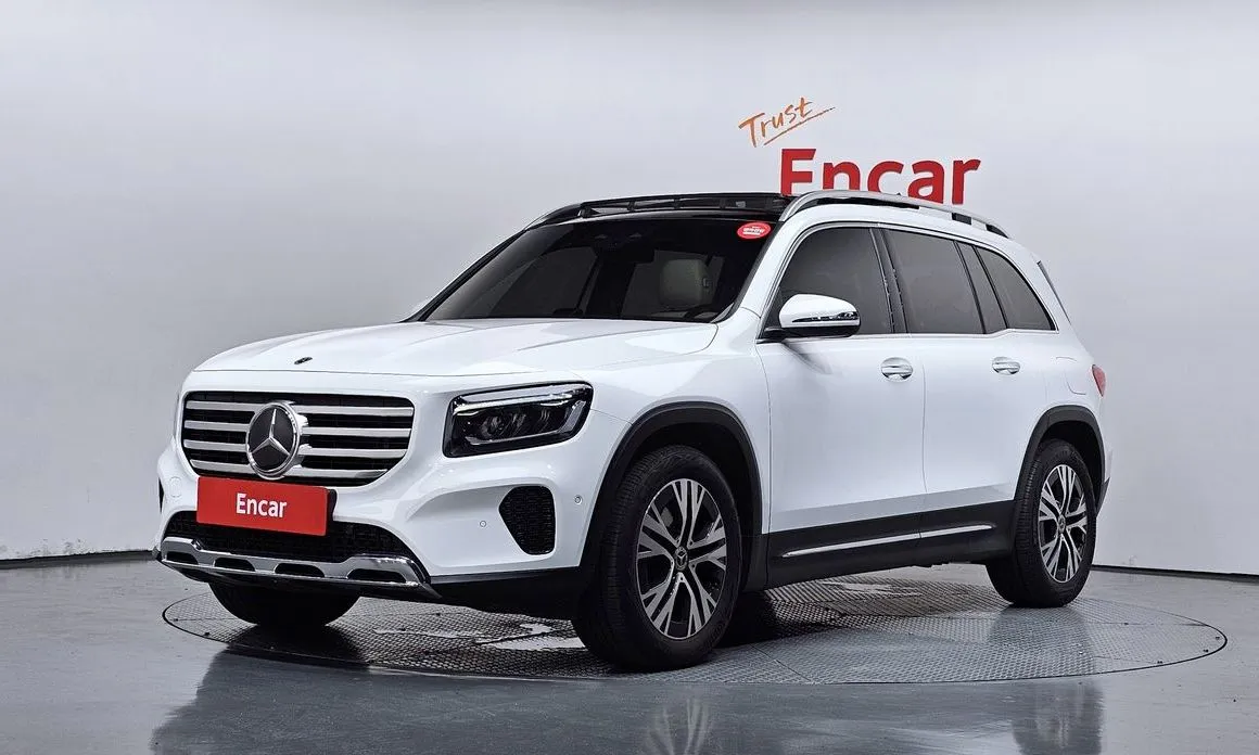 Mercedes-Benz GLB-Class — фото 1