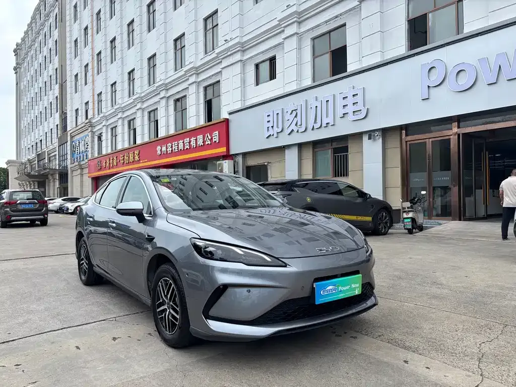 BYD Seal 05 DM-i — фото 7