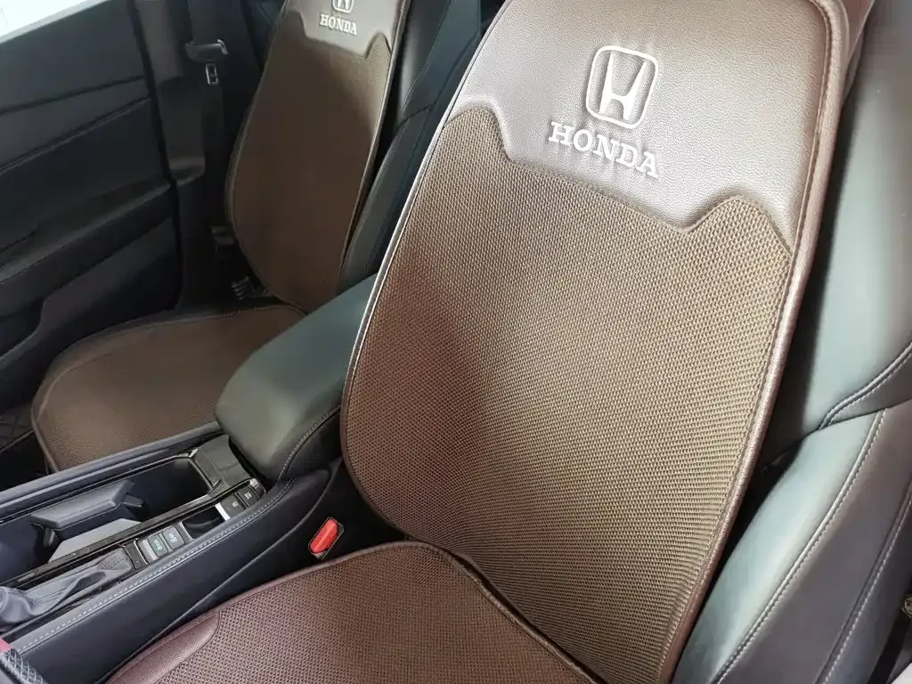 Honda Accord — фото 10
