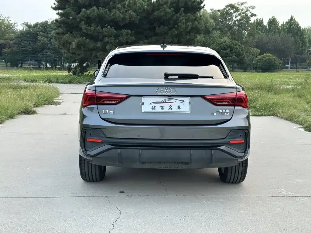Audi Q3 Sportback — фото 3
