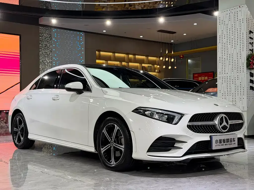 Mercedes-Benz A-Class — фото 6