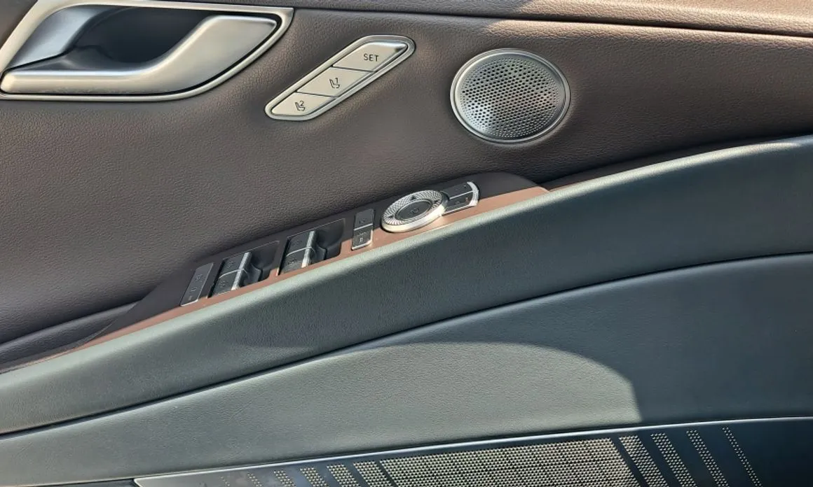 Genesis G80 — фото 10