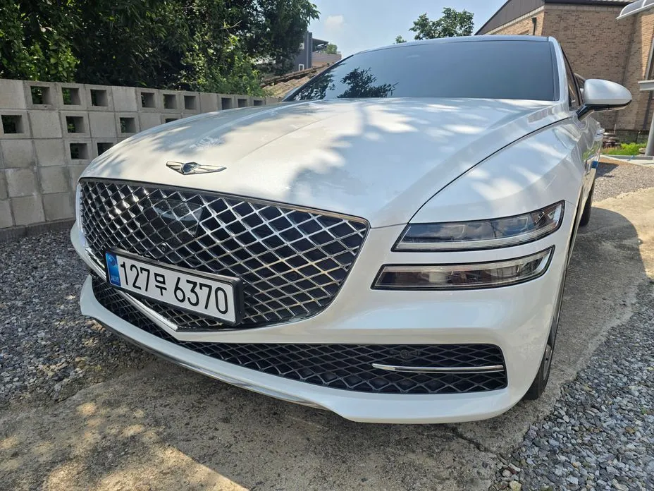 Genesis G80 — фото 1