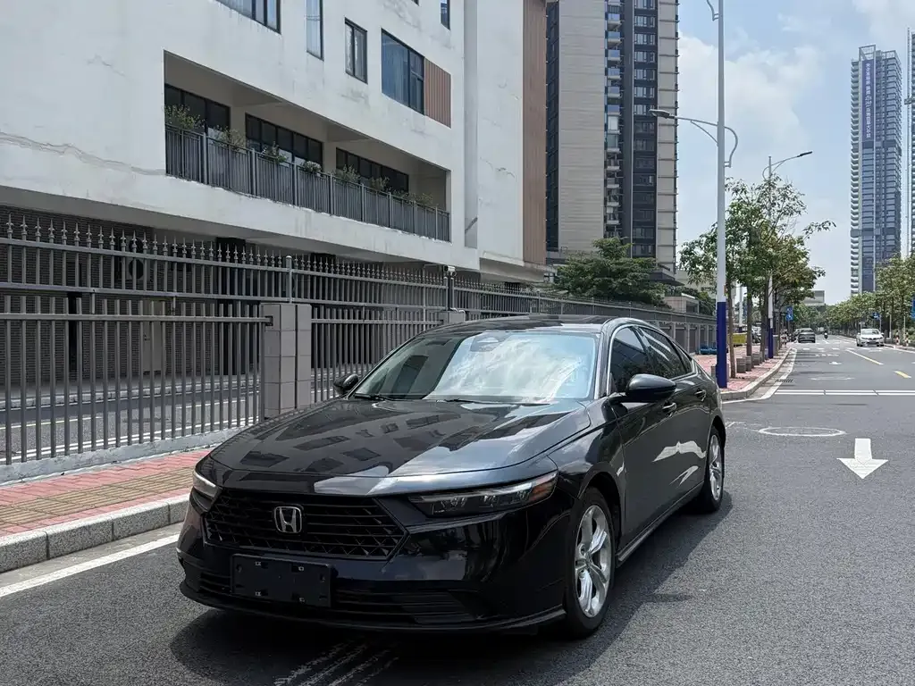 Honda Accord — фото 5