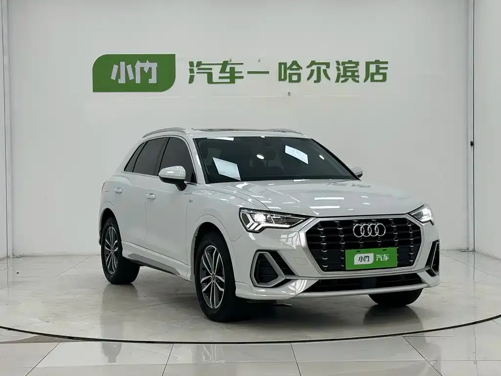 Audi Q3 — фото 7