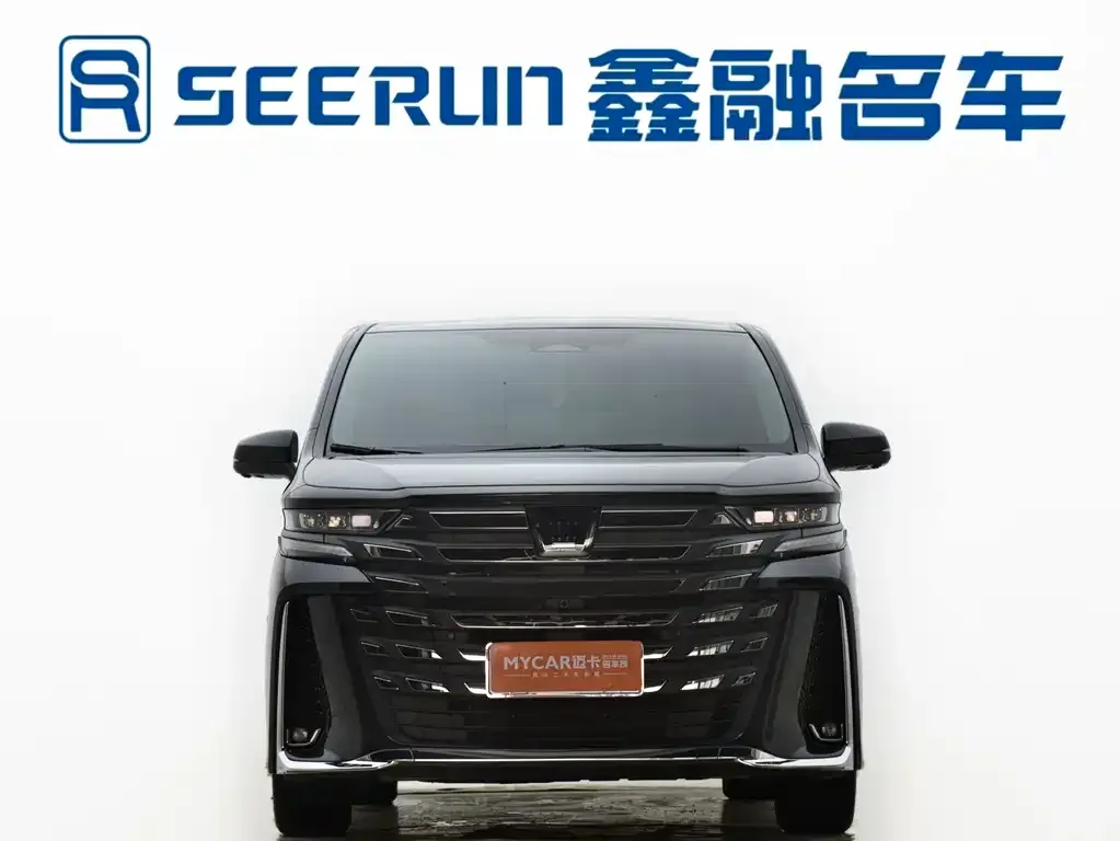 Toyota Vellfire — фото 4