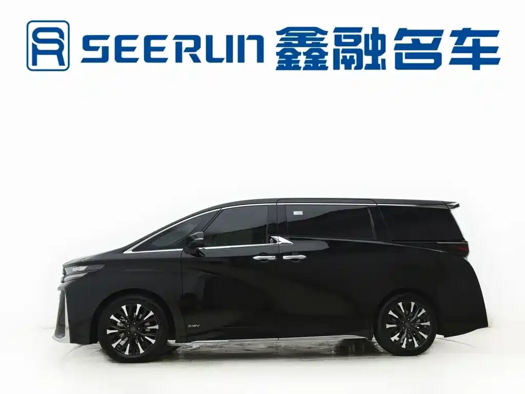 Toyota Vellfire — фото 3