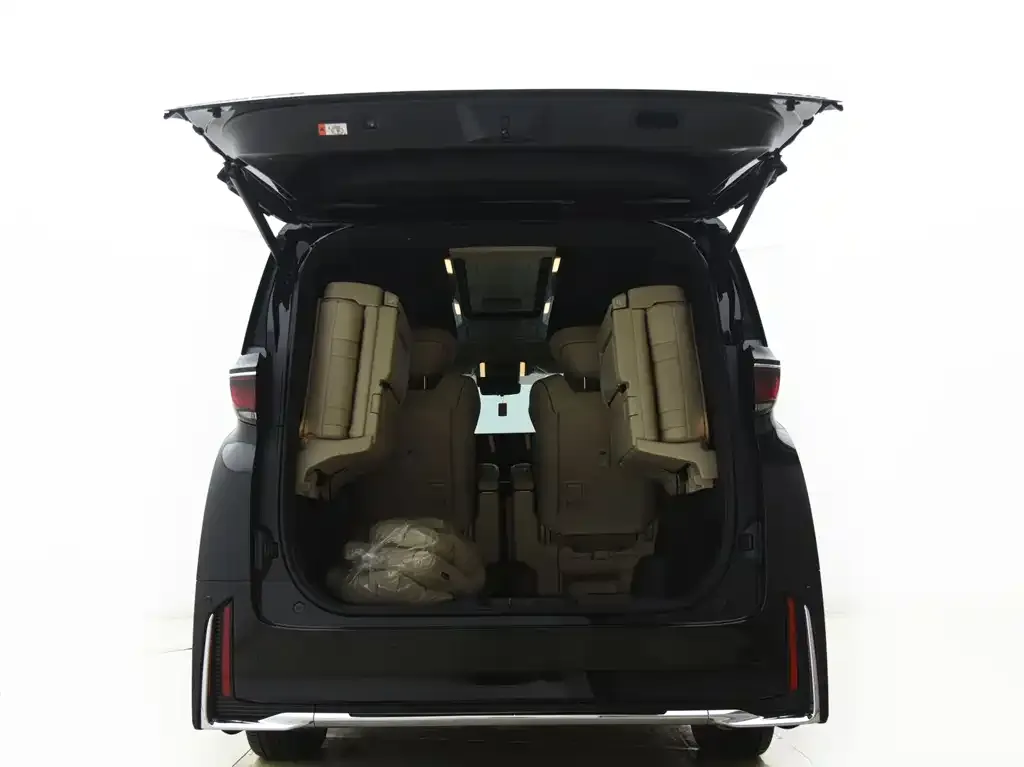 Toyota Vellfire — фото 5