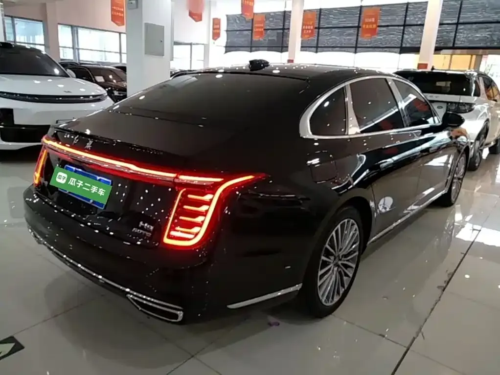 Hongqi H9 — фото 3