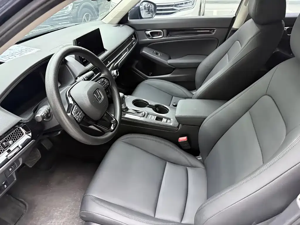 Honda Civic — фото 10