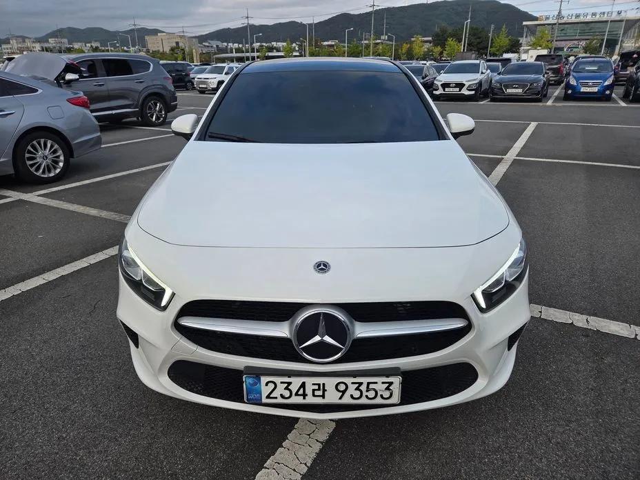 Mercedes-Benz A-Class — фото 10