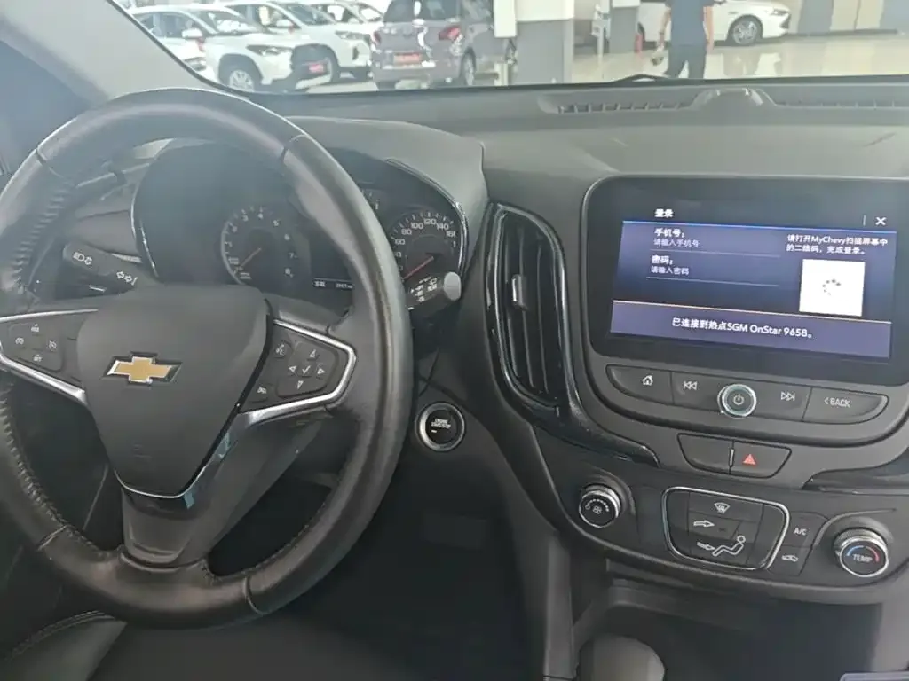 Chevrolet Equinox — фото 10