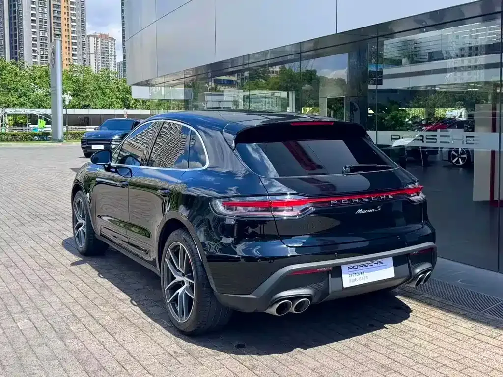 Porsche Macan — фото 7