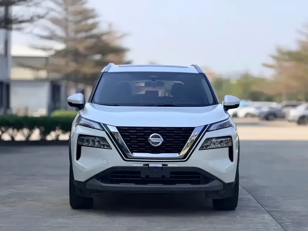 Nissan X-Trail — фото 5