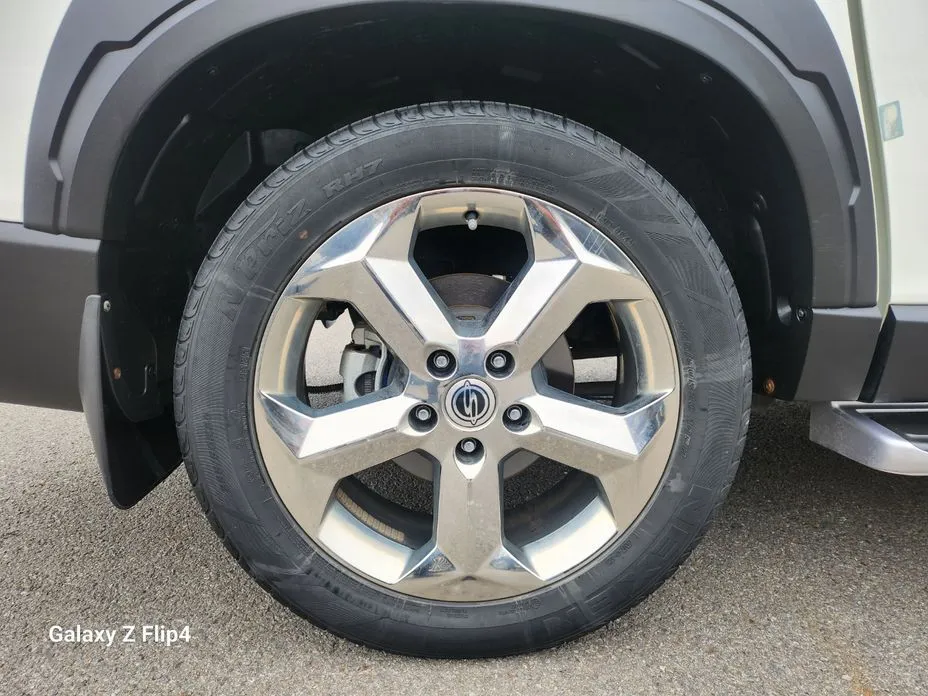 KG Mobility (Ssangyong) Rexton — фото 4