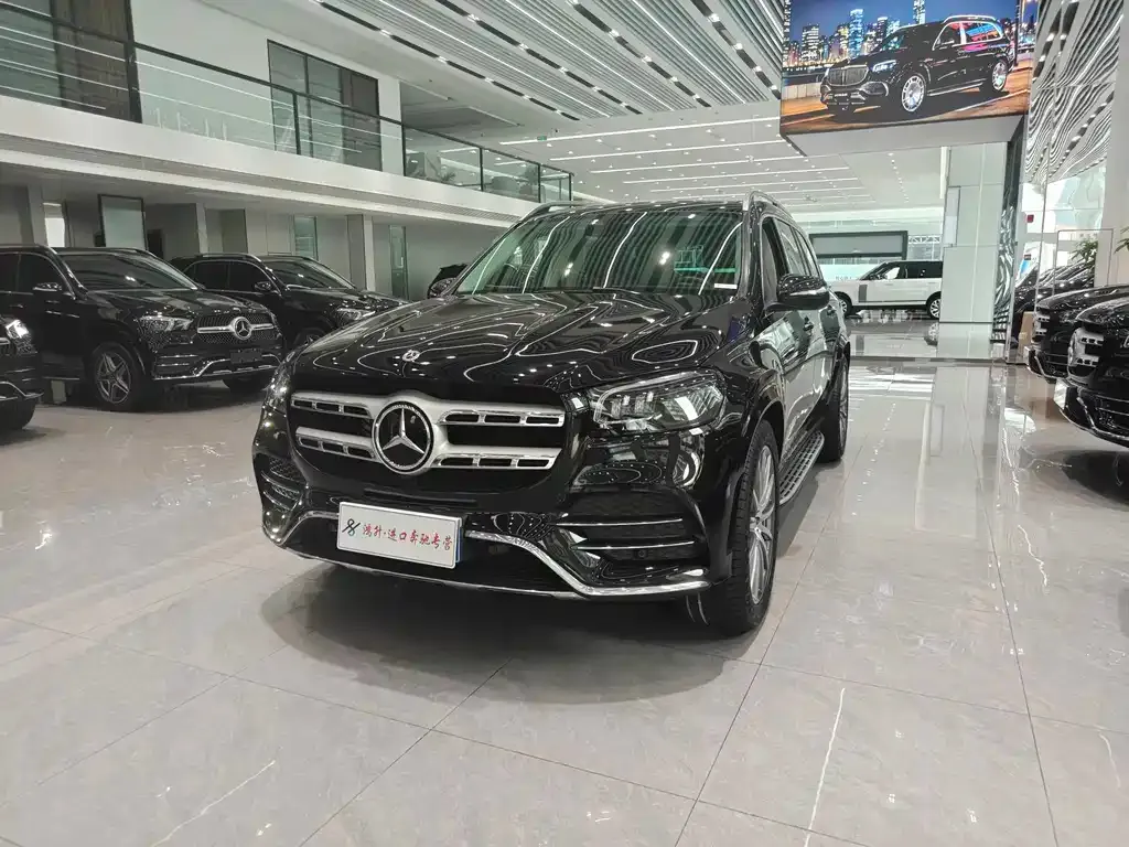 Mercedes-Benz GLS — фото 1