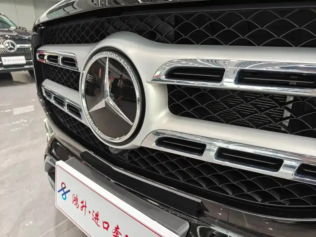 Mercedes-Benz GLS — фото 10