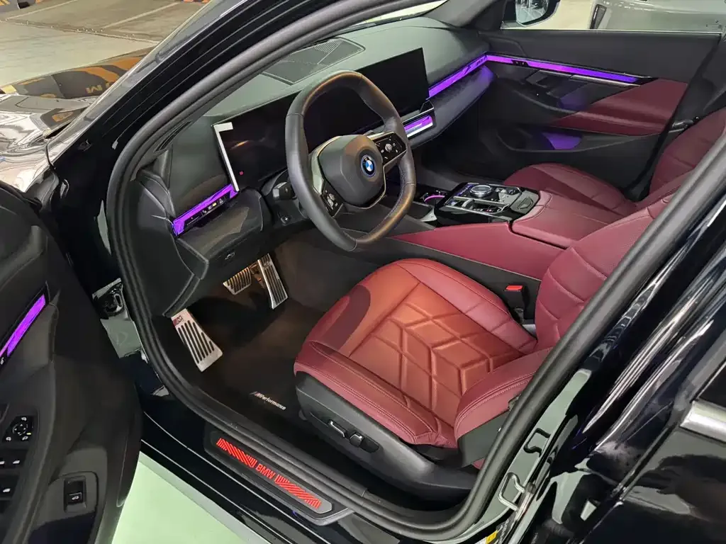 BMW i5 — фото 7