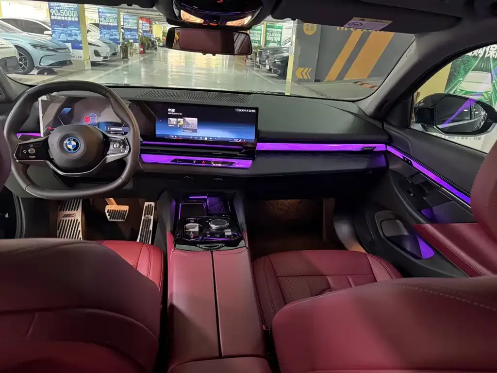 BMW i5 — фото 4