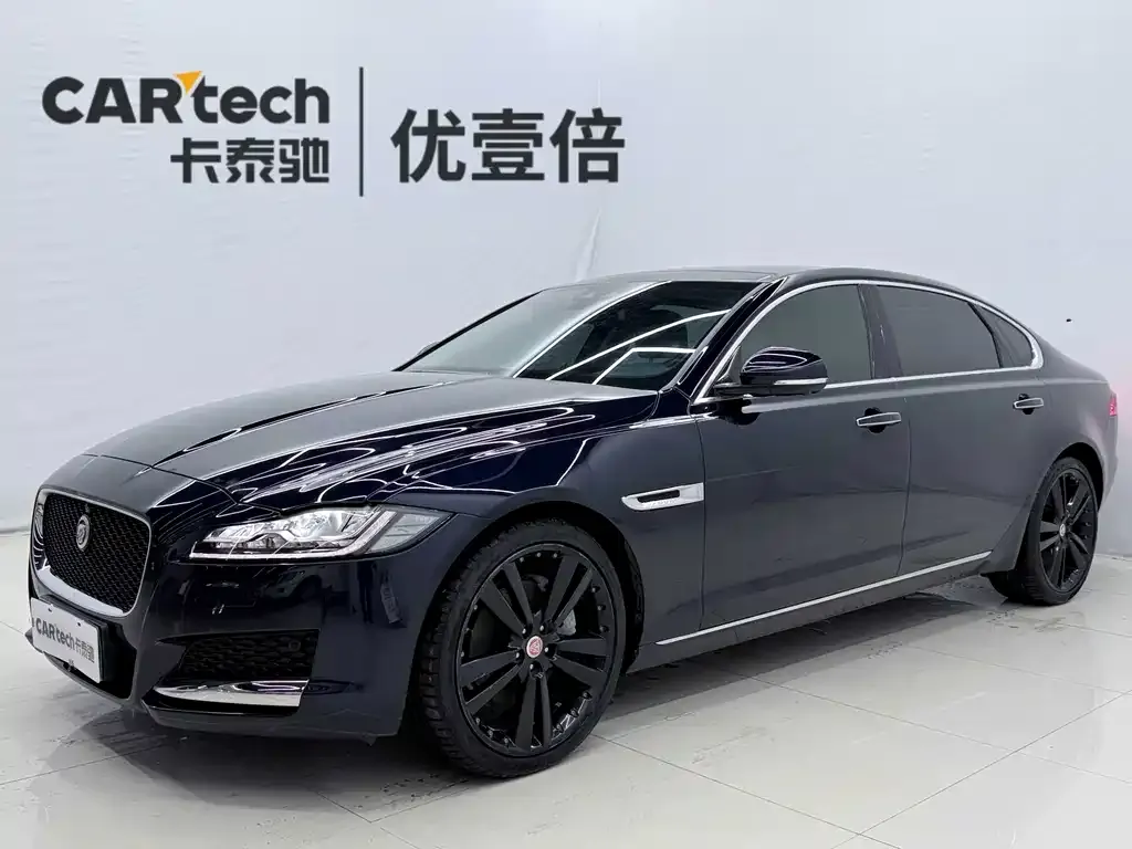 Jaguar XFL — фото 1
