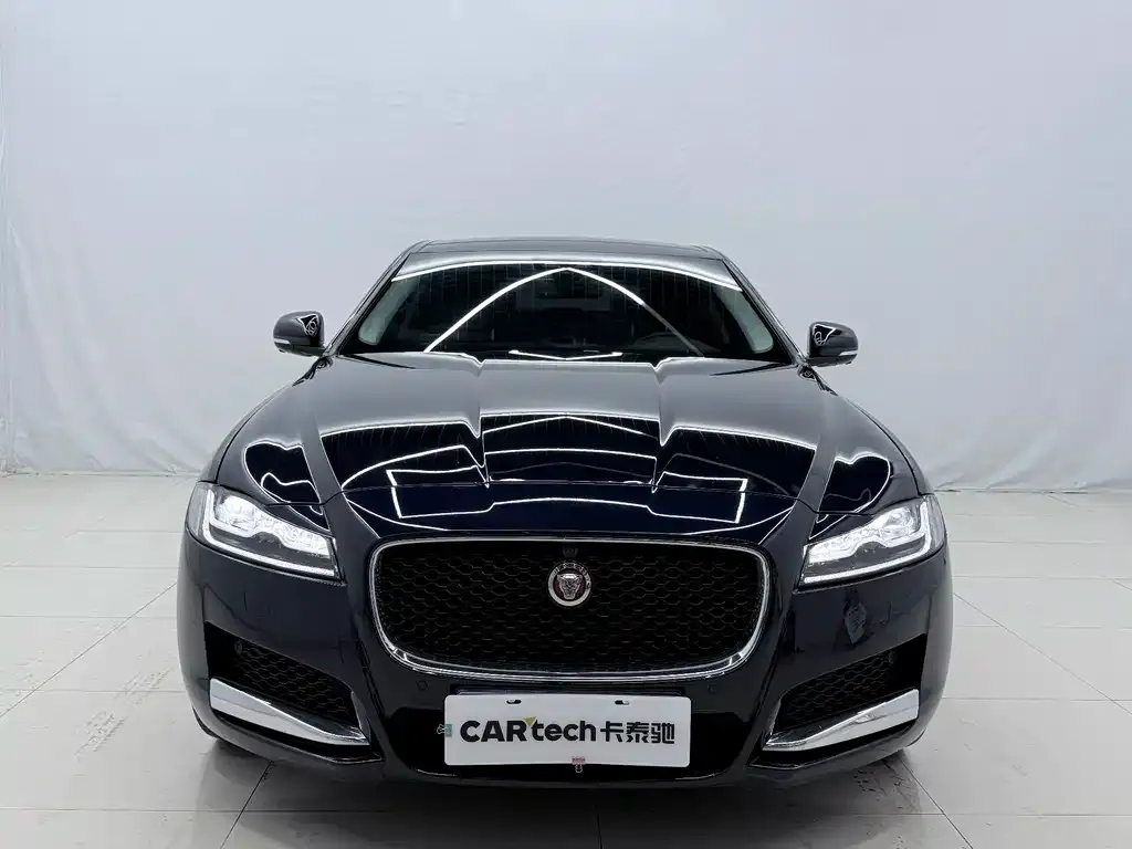 Jaguar XFL — фото 2