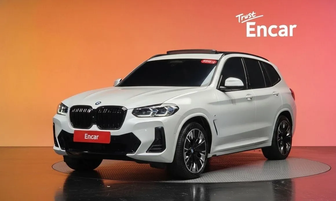 BMW iX3 — фото 1