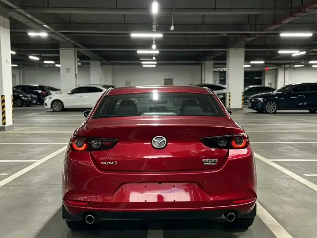 Mazda 3 Axela — фото 2