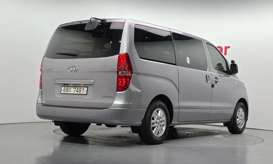Hyundai Starex — фото 8