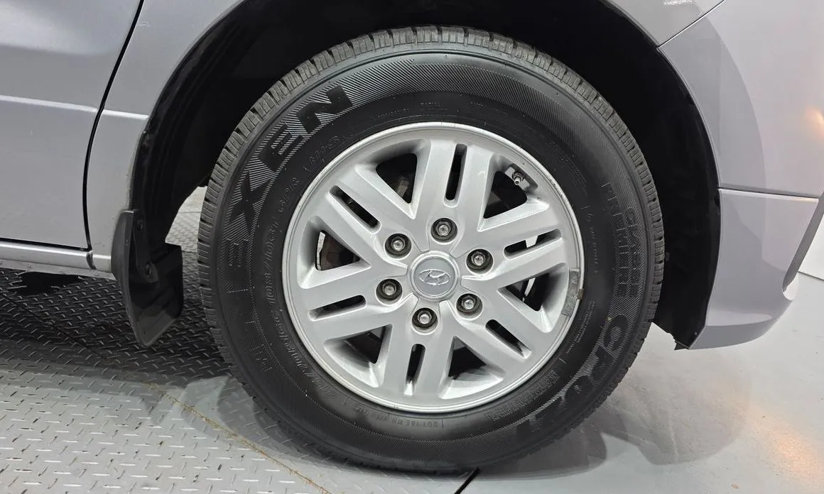 Hyundai Starex — фото 10