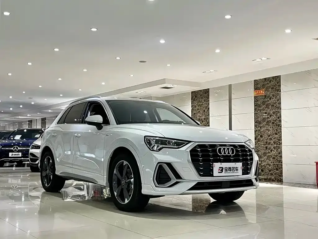 Audi Q3 — фото 5