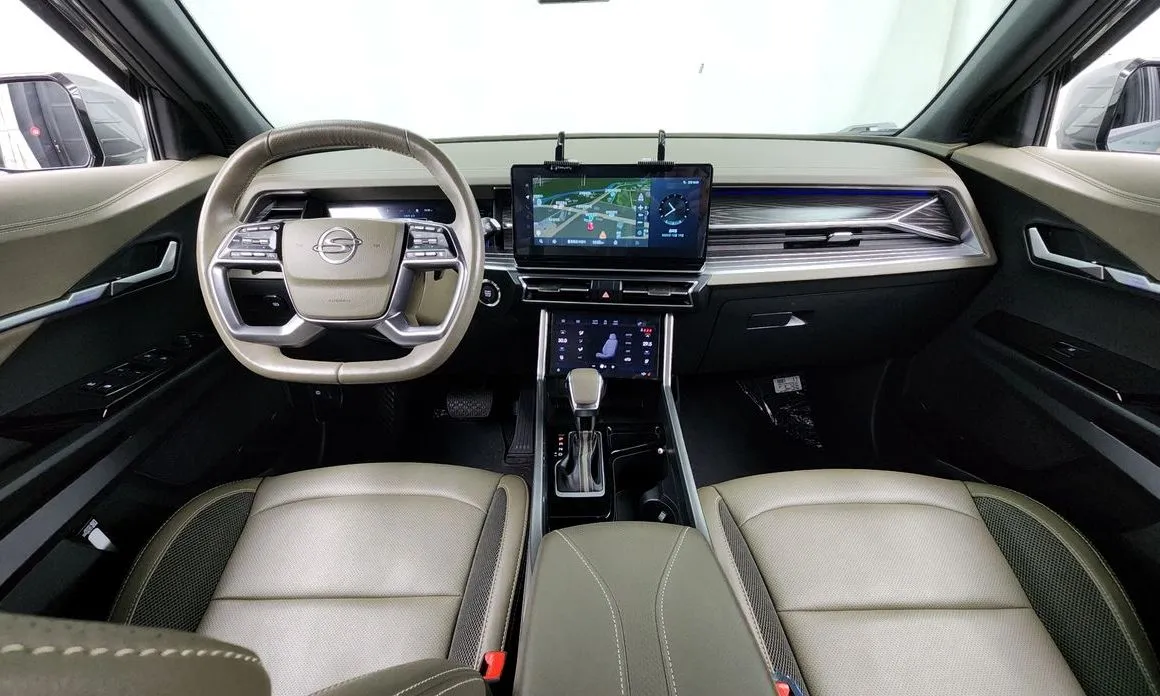 KG Mobility (Ssangyong) Torres — фото 10