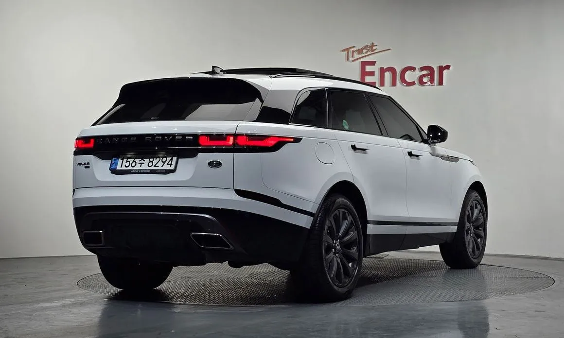 Land Rover Range Rover Velar — фото 4
