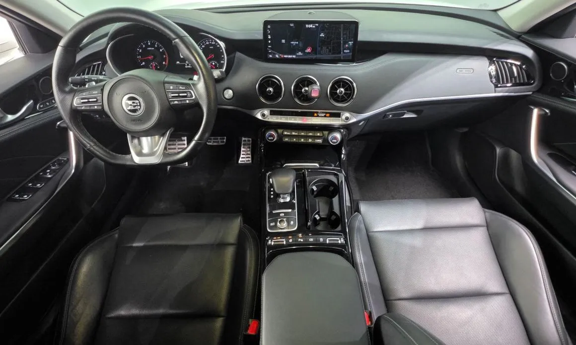 Kia Stinger — фото 10