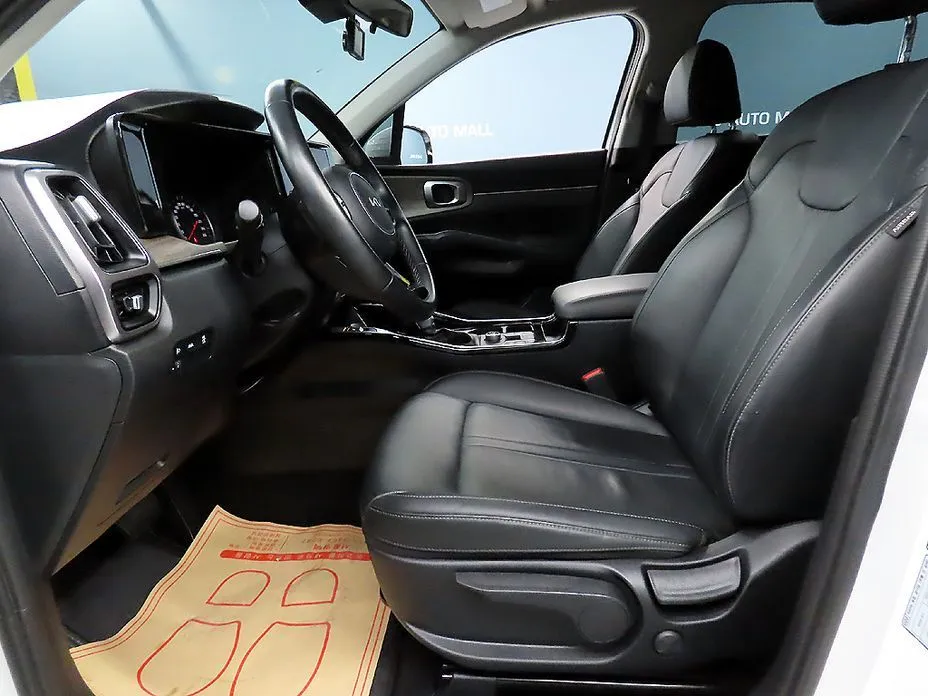 Kia Sorento — фото 7