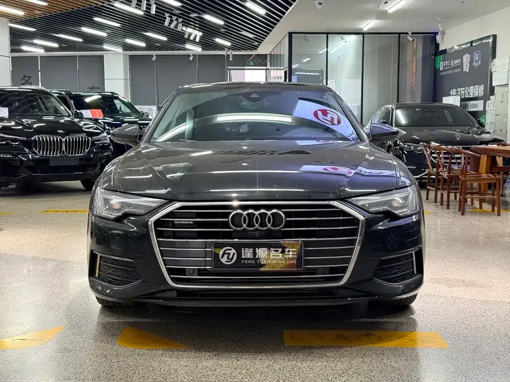 Audi A6L — фото 9