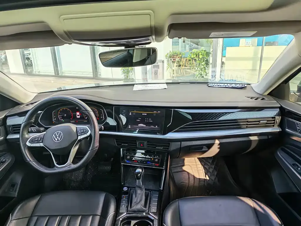 Volkswagen Passat — фото 4