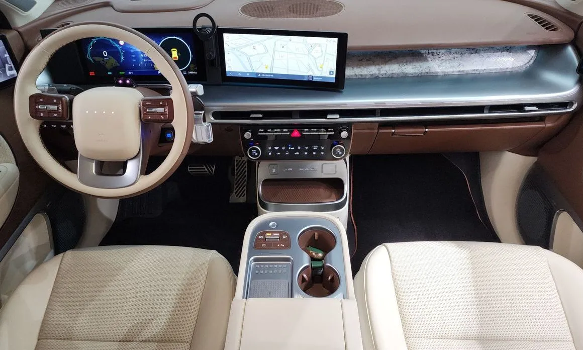Hyundai Ioniq9 — фото 7