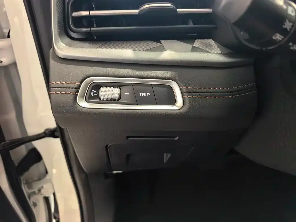Geely Vision X6 — фото 4
