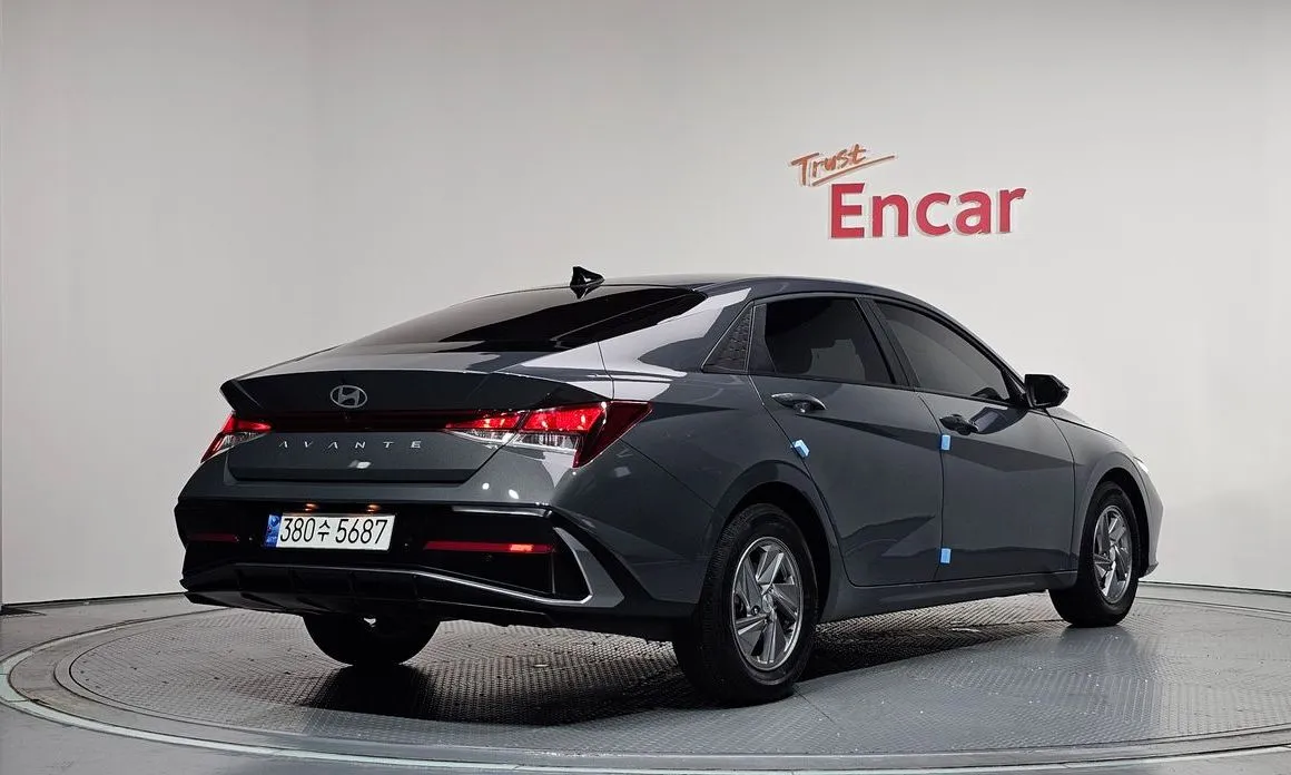 Hyundai AVANTE — фото 5