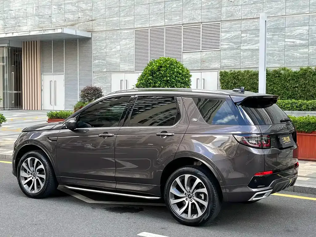 Land Rover Discovery Sport — фото 9