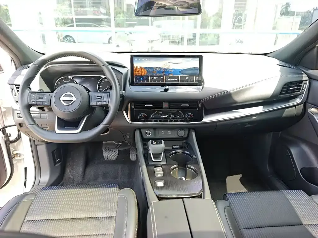 Nissan Qashqai — фото 9