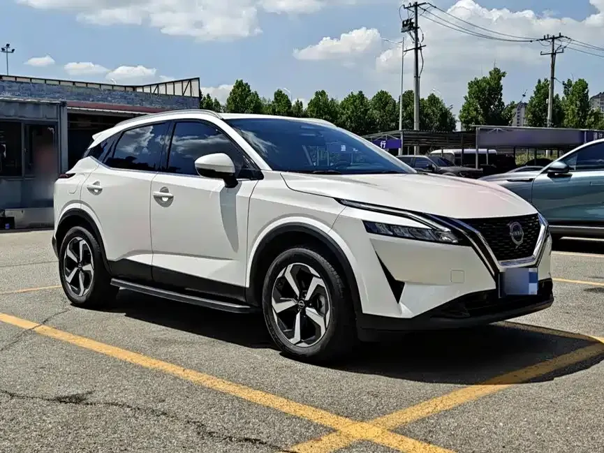 Nissan Qashqai — фото 2