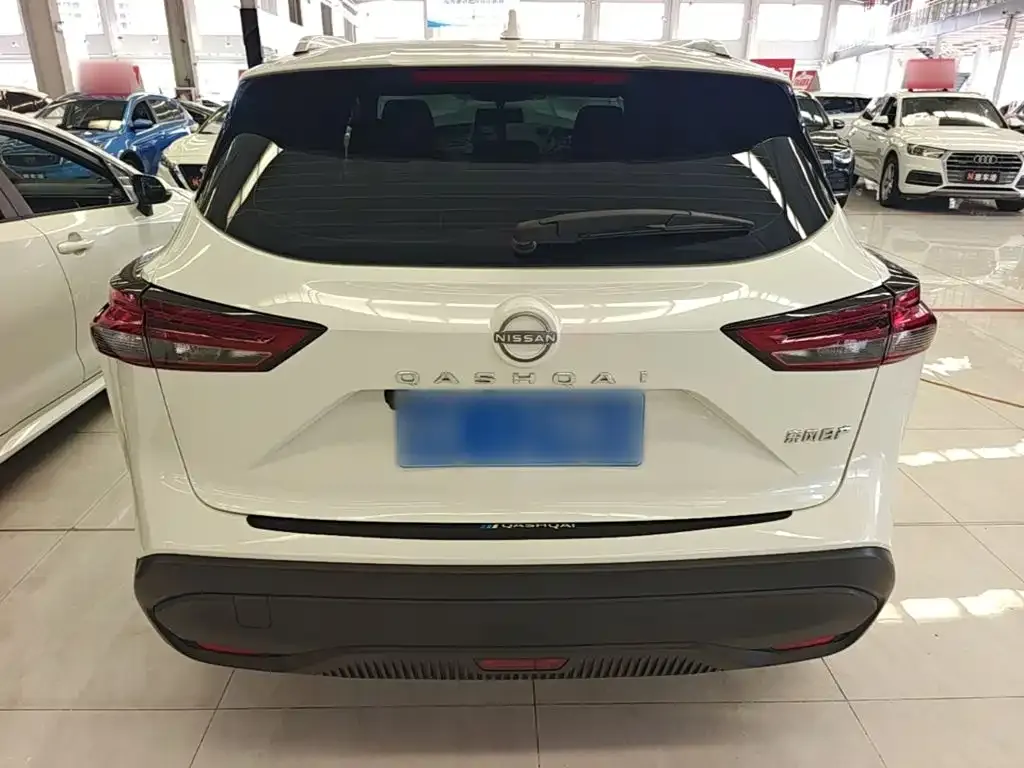 Nissan Qashqai — фото 6