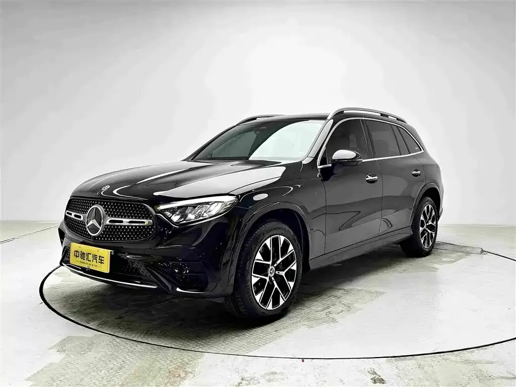 Mercedes-Benz GLC — фото 1