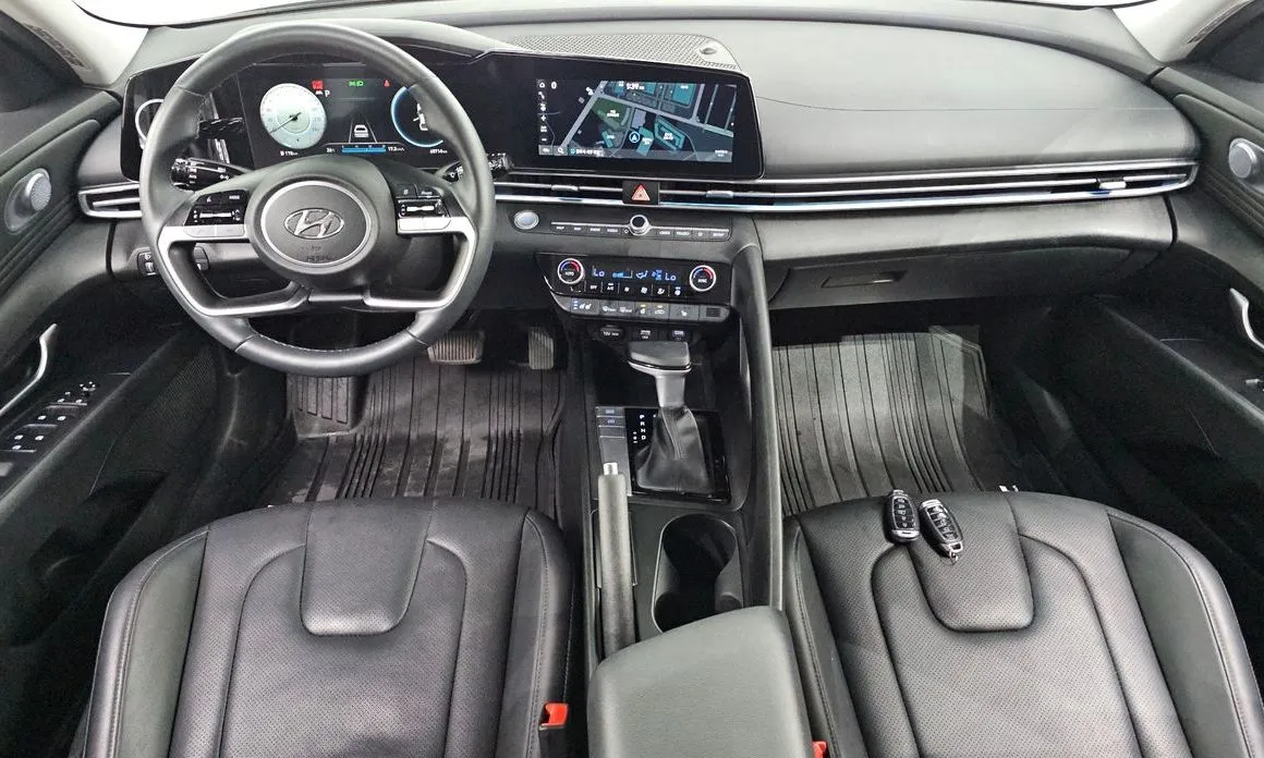 Hyundai AVANTE — фото 3