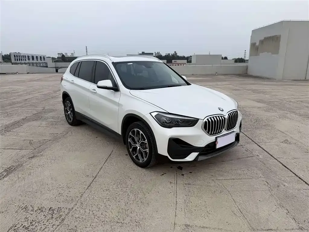 BMW X1 — фото 3