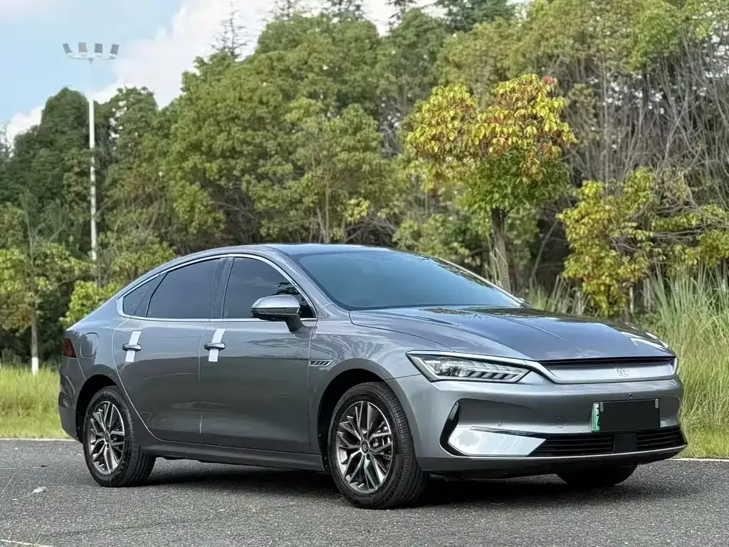 BYD Qin PLUS — фото 9