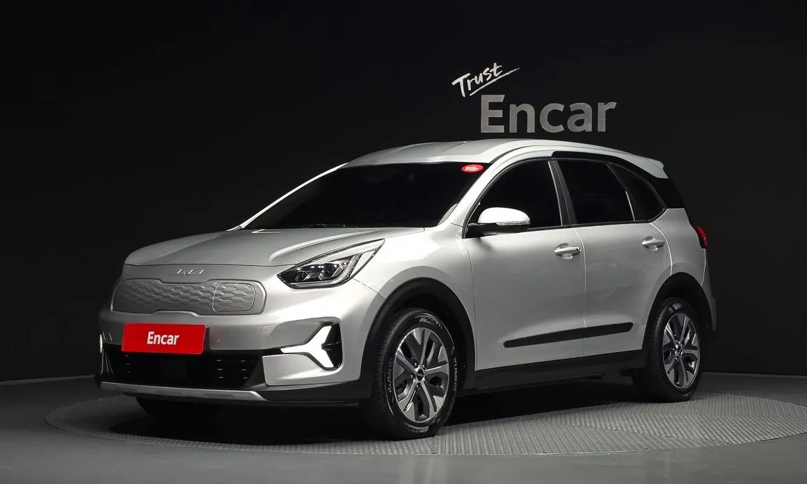 Kia Niro — фото 1