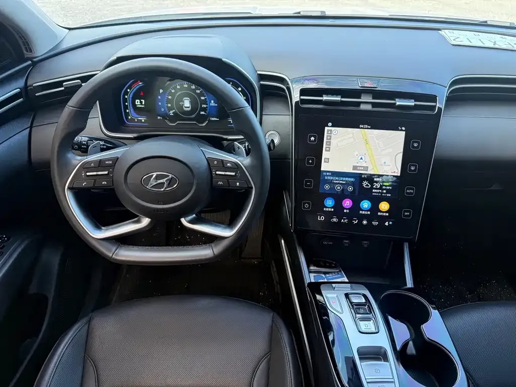Hyundai Tucson — фото 9
