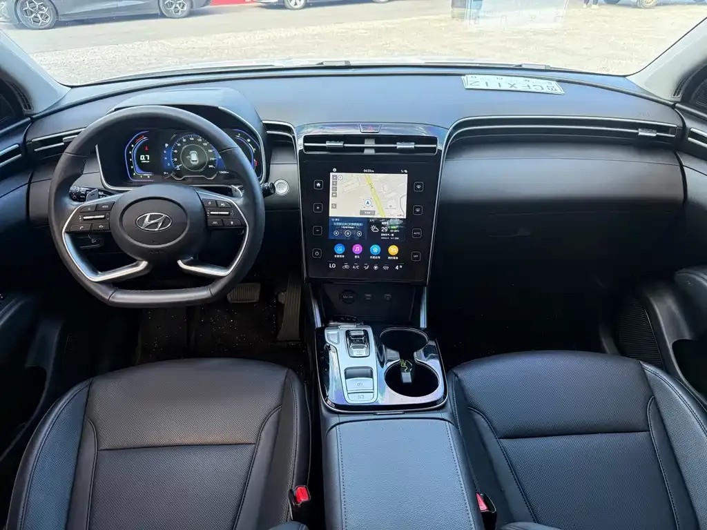 Hyundai Tucson — фото 8